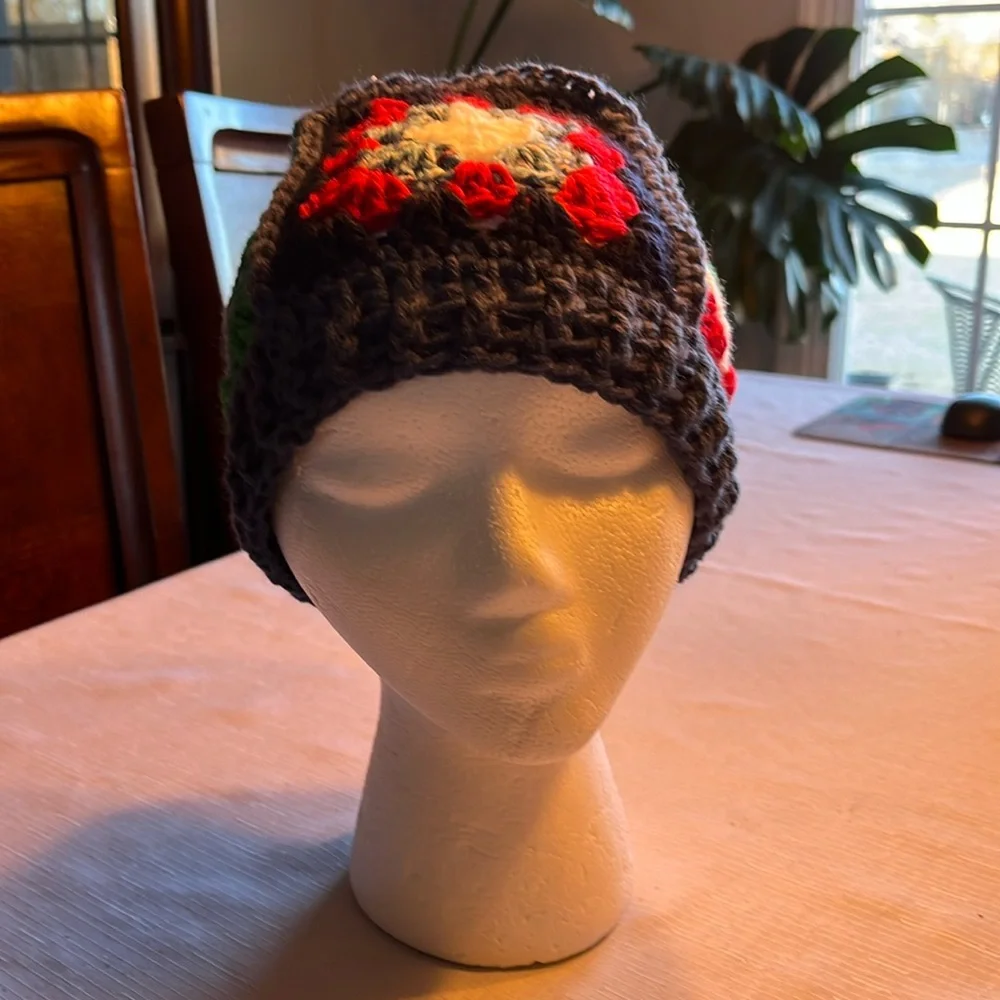 New Crochet Granny Squares Beanie Hat - Picture 1 of 5